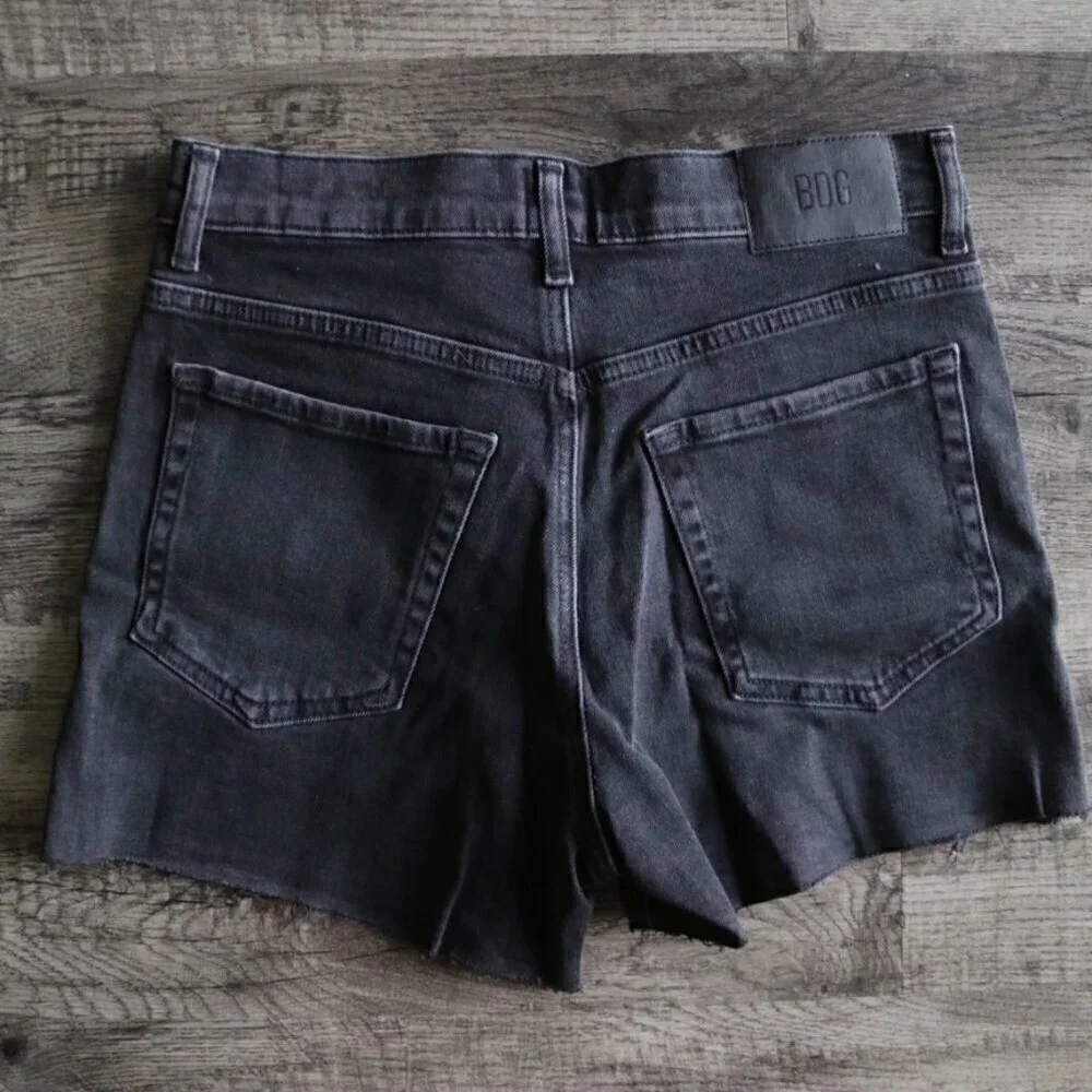 NWT Urban Outfitters BDG Black Shorts Size 26 A Line Denim